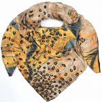 روسری سوپرنخ گل و گلبرگ