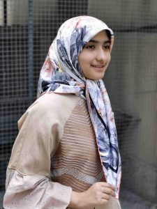 روسری ساتن