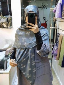 روسری ویسکوز دور دست دوز