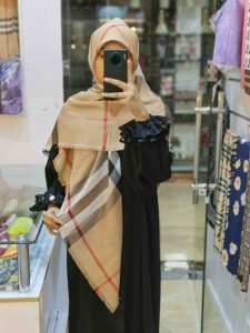 روسری پاییزه طرح باربری