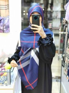 روسری پاییزه طرح باربری