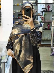 روسری نخی طرحدار