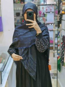 روسری طرح مارک هرمس