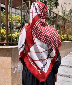 روسری نخی سیا اسکارف