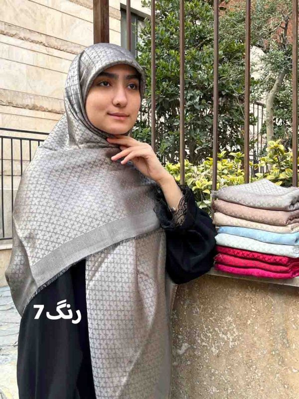 روسری ژاکارد طرحدار