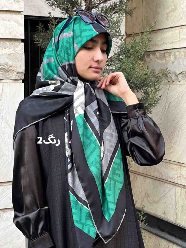 روسری ابریشم فندی