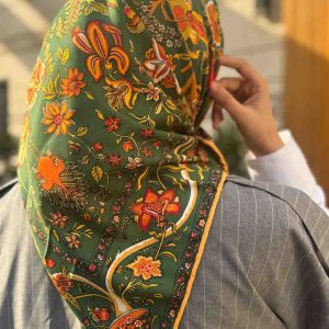 روسری ابریشم کوتاه