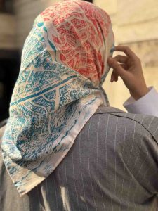 روسری ابریشم تویل کوتاه