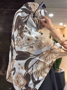 روسری نخی گارزا