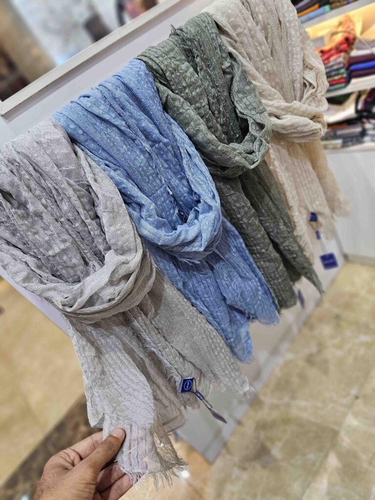 شال نخی نازک