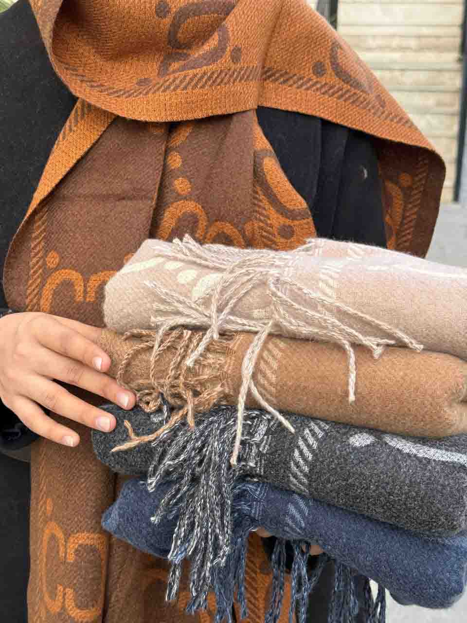 شال موهر گوچی شال موهر گوچی