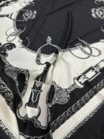 روسری ابریشم تویل