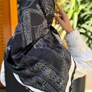 روسری ابریشم ژاکارد سفید مشکی